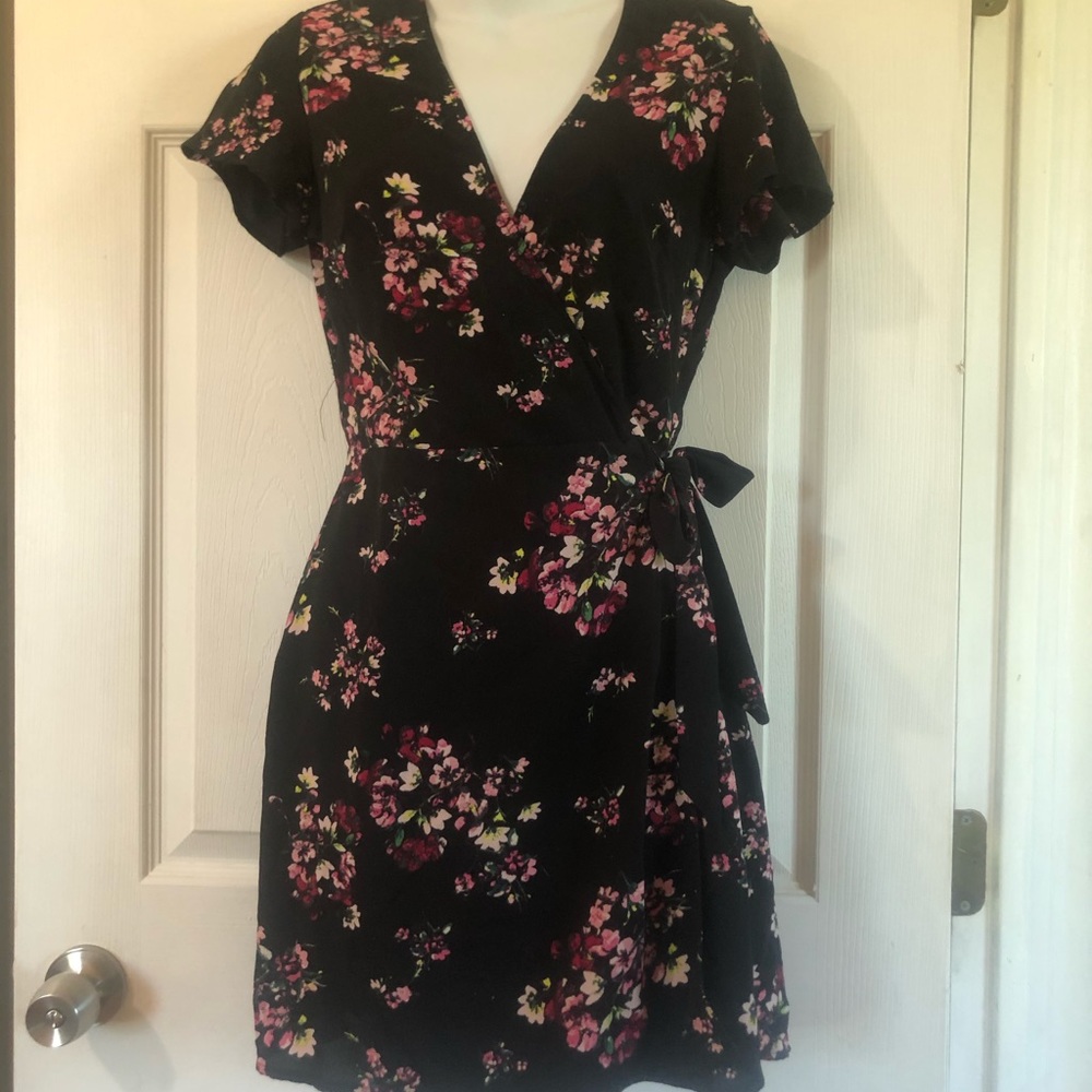 Short dress